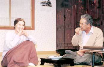 소재고갈 등을 이유로 방송 시작 22년만에 올해 말 종영되는 MBC ‘전원일기’. 사진제공 MBC