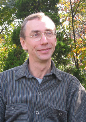 영장류와 인간의 유전자를 비교함으로써 인류의 진화에 얽힌 수수께끼를 풀어내고 있는 스반테 파보 박사. -신동호 동아사이언스기자