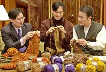 서울 메리어트호텔의 직원들. 왼쪽부터 백승진, 이건직, 고은찬씨./권주훈기자