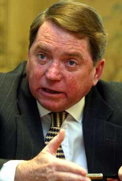 토머스 허버드 대사 - 김경제기자