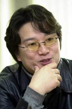 ‘백설공주를 사랑한 난장이’를 각색, 연출한 박승걸씨. 박영대기자 sannae@donga.com