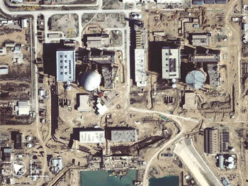 민간 상업위성 운영회사인 ‘스페이스 이미징’이 올 1월 이란 부시르에 건설 중인 핵시설을 찍은 위성 사진. -부시르(이란)AP연합