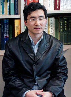 한국인으로는 최초로 일본 도쿄대 인문학부 전임교수가 된 성균관대 동아시아학술원 연구원 이승률 박사.