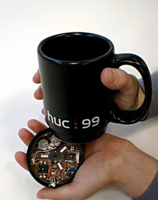 독일 TecO사가 개발한 미디어컵. 간단한 연산기능과 근거리통신장치가 내장됐다. 사진제공 TecO사