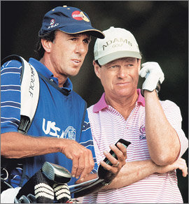 생전의 브루스 에드워즈(왼쪽)와 톰 잡슨. 로이터 뉴시스