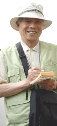 건강이 허락하는 한 계속 일하고 싶다는 임진택씨는 ‘내가 어떻게 이런 일을…’이라는 생각만 버리면 누구에게나 적합한 일자리가 눈에 보인다고 말했다. -김미옥기자