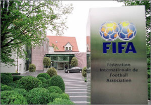 스위스 취리히에 있는 국제축구연맹(FIFA) 본부. 1974년 주앙 아벨란제가 제7대 회장으로 취임할 당시 작은 건물 하나에 직원 12명에 불과했으나 현재는 5개 건물에 직원이 120명이 넘을 만큼 규모가 커졌다. 동아일보 자료사진