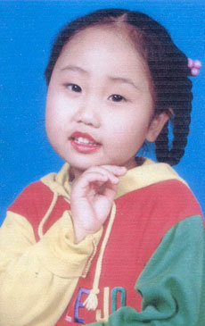 최여나양이 화상을 입기 5년 전인 7세 때 찍은 사진.