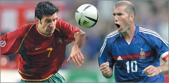 유로 2004는 작은 월드컵. 개최국 포르투갈의 루이스 피구(왼쪽)와 프랑스의 지단은 작은 월드컵을 밝힐 ‘별중의 별’이다.