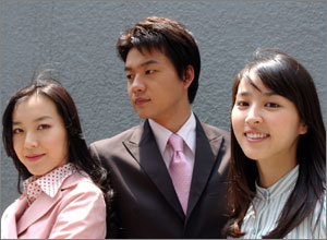 14일 첫 방영하는 KBS1 새 아침연속극 ‘그대는 별’의 임지현 김승수 한혜진(왼쪽부터). 사진제공 KBS