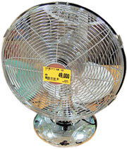 날개부터 외관까지 메탈형