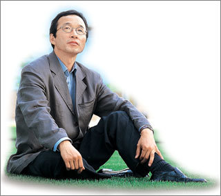 작가 정 찬씨. -사진제공 랜덤하우스중앙