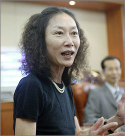 크리스틴 초이 감독은 “시간을 많이 투자하고 의지가 강해야 좋은 다큐멘터리를 만들 수 있다”고 말했다. 사진제공 EBS