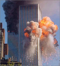 세계를 경악시킨 2001년 9·11 테러. 히스토리 채널과 Q 채널은 9·11 테러 3주기를 맞아 특집 다큐를 잇따라 방영한다. 사진제공 히스토리채널