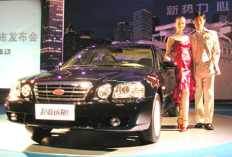 기아자동차 중국 법인인 등펑위에다기아가 베이징 신차발표회에 선보인 ‘옵티마’. 사진제공=기아자동차