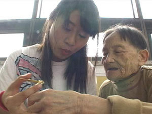 12일 밤 방영될 ‘MBC스페셜-기억의 황혼, 치매’. 치매 노인 환자들의 생활을 따뜻한 시선으로 들여다본다. 사진제공 MBC