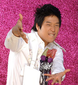 MBC ‘음악캠프’를 진행하는 MC몽. 그는 “가수의 전문성과 엔터테이너의 재미를 함께 선보이겠다”고 말했다. 사진 제공 MBC