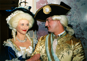 다큐멘터리 ‘1789, 프랑스 대혁명’ 중 마리 앙투아네트와 루이 16세의 만남을 재연한 장면. 사진 제공 히스토리채널