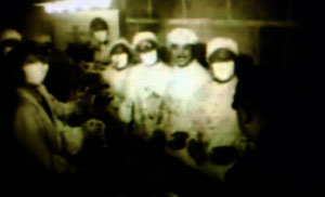 MBC 뉴스데스크가 지난 15일 '731부대 생체실험 화면'보도를 통해 러시아  군사영상보관소에 있던 일본군 731부대의 자체 촬영 화면이 공개됐다고 밝힌 영상장면이 중국영화에서 나왔던 것과 같은 것으로 밝혀졌다. [서울=연합뉴스]