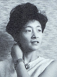 고이즈미 준이치로 총리의 누나인 고이즈미 노부코 씨. 언론 노출을 피해온 탓에 40년 전인 1965년 찍은 이 사진만이 유일하게 공개돼 있다. 동아일보 자료 사진