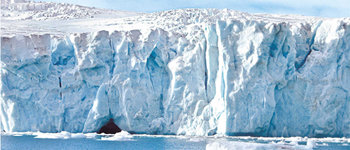 지구 온난화로 인해 남극이나 그린란드의 빙하가 녹아내리기만 한다고 생각하기 쉽다. 하지만 최근 남극대륙이나 그린란드 내부에서는 온난기에 빙하가 증가한다는 증거가 속속 나타나고 있다. 사진 제공 한국극지연구소