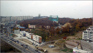 경기 성남시 판교지구에서 5km 떨어진 광주시 오포읍 태재고개 일대. 광주=이종승 기자