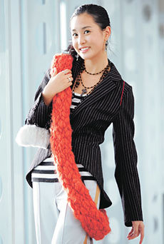 드라마 ‘마이걸’에서 귀여운 사기꾼으로 변신한 이다해. “오랫동안 우는 연기를 하다 보니 처음에는 카메라 앞에서 웃는 게 힘들었다”고 말했다. 사진 제공 SBS