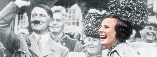 리펜슈탈은 히틀러의 연인이었을까? 두 사람의 관계는 베를린 올림픽이 개최되었던 1936년 정점에 달했다. 그러나 그녀는 자신이 총통에게 매료되었지만 한번도 깊은 관계였던 적은 없었다고 늘 주장했다. 사진 제공 마티