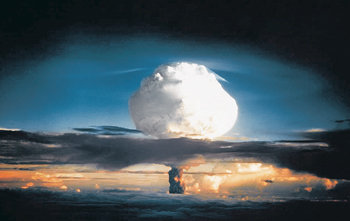 세월이 지나면서 핵폭탄 관련 기술도 ‘진화’를 거듭해 왔다. 특정 지점에만 결정타를 가하기 위해 소규모로 만드는 게 요즘 추세다. 동아일보 자료 사진