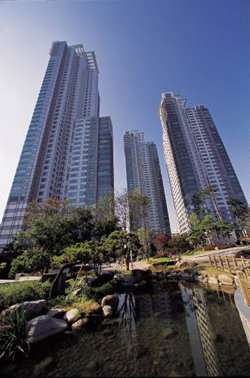 3분기 전국에서 매매된 아파트 중 가장 비싼 서울 강남구 삼성동 아이파크. 사진 제공 현대아이파크