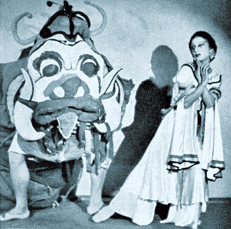 1936년 미하일 포킨이 ‘춘향전’을 소재로 만든 발레 ‘사랑의 시련’의 한 장면.