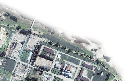 17일 미국의 고해상도 위성인 ‘아이코노스(IKONOS)’가 포착한 북한 평북 영변 지역의 원자로 시설. 로이터 연합뉴스