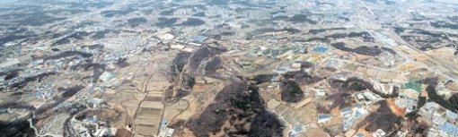 본격적인 아파트 분양을 앞두고 있는 경기 파주시 운정신도시의 전경. 운정신도시는 약 500만 평 규모로 4만6794채의 주택이 들어서며 이 중 7700여 채가 올해 분양된다. 사진 제공 대한주택공사