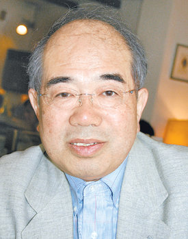 한반도 전문가인 시게무라 도시미쓰 와세다대 교수는 15일 출간된 ‘한국의 품격’이라는 저서에서 한국 사회가 국제 무대에서 품격을 찾아야 할 시대로 진입했다고 진단했다. 도쿄=서영아  특파원