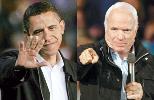 미국 역사상 첫 흑인 대통령으로 당선될 가능성이 높은 버락 오바마 민주당 후보(왼쪽)가 2일 오하이오 주 신시내티대 유세에서 “화요일에 승리할 것 같은 느낌이 든다”며 자신감을 표했다. 같은 날 존 매케인 공화당 후보는 뉴햄프셔 주 피터보로에서 열린 유세에서 질문을 받고 있다. 신시내티·피터보로=EPA