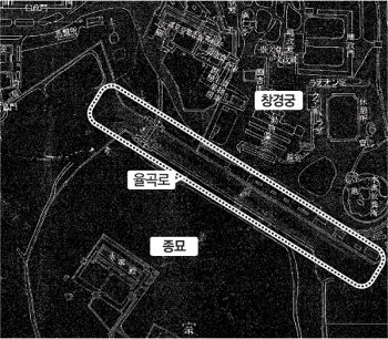 일제가 1931년 창경궁과 종묘 사이에 도로(점선 안)를 내 궁궐을 훼손한 모습을 보여주는 도면. 사진 제공 한국학중앙연구원