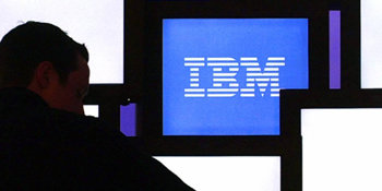 눈에 잘 띄고 읽기 쉽다는 평가와 함께 40여 년간 현대적 CI의 선구적 작품으로 꼽혀 온 미국 IBM의 기업 로고. 동아일보 자료 사진