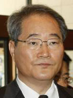 사직서 제출한 임채진 검찰총장. 동아일보 자료사진