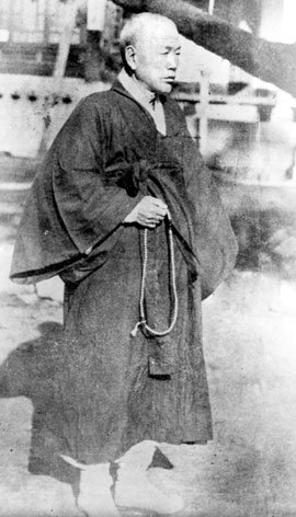 1930년대 서울 성북구 대원암에 기거할 때로 추정되는 석전 박한영 스님. 대원암은 일제강점기 지식인들의 사랑방이었다. 사진 제공 조계종