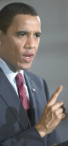 버락 오바마 미국 대통령이 21일 메릴랜드 주 랜도버에 있는 중소기업 ‘메트로폴리탄 아카이브’를 방문해 중소기업 대출 확대를 위한 지원책을 발표하고 있다. 랜도버=AFP 연합뉴스