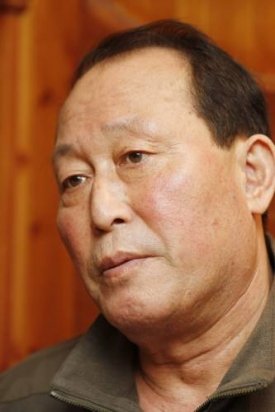 그라운드를 떠난 지 40여 일. 한화 김인식 고문의 얼굴은 감독이었을 때보다 훨씬 좋아 보였다. 그는 오랜만에 얻은 휴식을 ‘건강을 회복하는 시간’이라고 여겼다. 김 고문은 “2004년 12월 뇌경색으로 쓰러진 이후 요즘 건강이 가장 좋은 것같다”고 말했다. 변영욱 기자