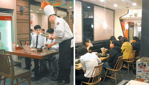 한촌설렁탕(왼쪽)과 한식덮밥 다물은 주문한 뒤 3분이면 한 끼 식사를 식탁에 올린다. 사진 제공 한국창업전략연구소