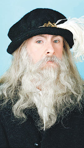 ‘마스크’전에 선보인 발레리 블랭의 사진은 레오나르도 다빈치로 변장한 인물을 보여준다. 사진 제공 성곡미술관