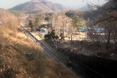 속도의 뒤안길로 사라지는 역들 1. 서울 교외선 온릉역｜동아일보