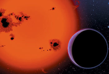 반지름이 지구보다 2.7배 크고 절반 이상이 물로 덮여 있는 ‘슈퍼지구’(오른쪽)가 태양의 5분의 1 크기의 적색왜성 주위를 돌고 있다. 사진은 행성과 적색왜성의 관측 내용을 계산해 형상화한 개념도. 사진 출처 가디언