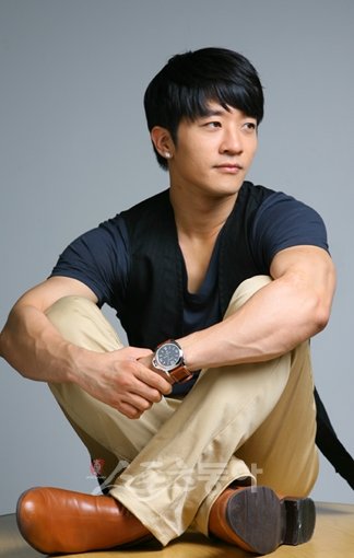 민물장어를 여름 원기회복의 ‘넘버원 음식’으로 꼽은 가수 알렉스. 스포츠동아DB