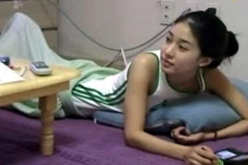 케이블 방송 ‘나는 펫’에 출연했던 유인나. 사진출처= 방송화면 캡처