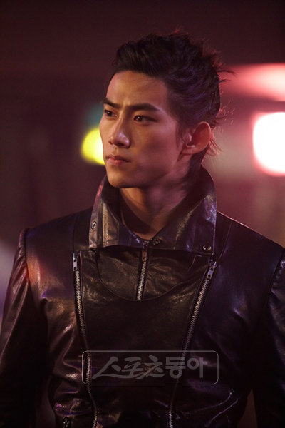 2PM 택연.