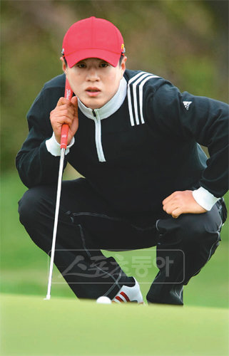 국내 남자프로골프 최고의 테크니션으로 손꼽히는 김형태가 2010 시즌을 앞두고 국내와 일본투어 두 마리 토끼사냥에 도전한다. 스포츠동아DB
