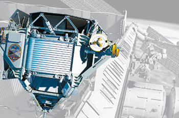 7월 29일 미국 우주왕복선 ‘디스커버리’에 실려 국제우주정거장으로 올라갈 반물질 검출기(AMS). 국내 연구진이 함께 만든 이
검출기는 우주에서 반물질과 암흑물질을 탐색해 137억 년 전 우주 탄생 초기의 비밀을 밝힐 것으로 전망된다. 사진 제공
미국항공우주국